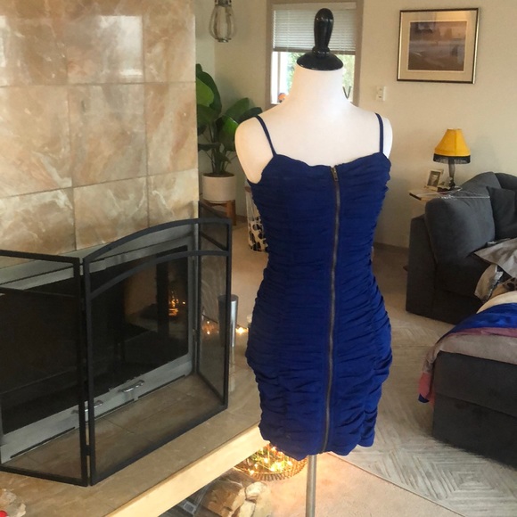 Lucca Couture Dress - Picture 2 of 11